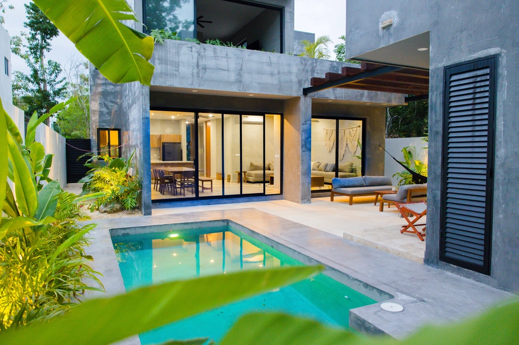 Chic Villa 1 mi from Beach & Centro Tulum