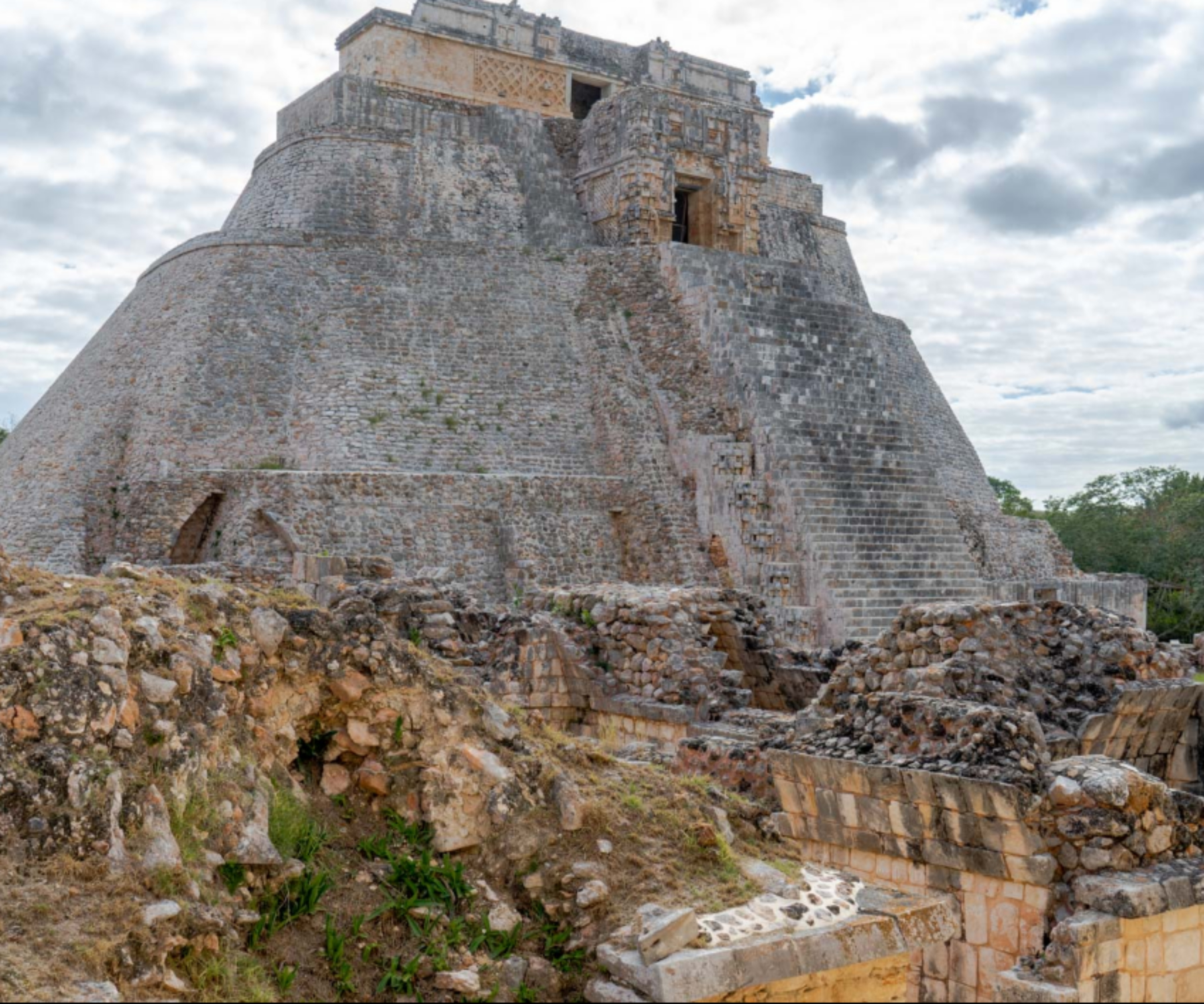 Mayan Ruins and Cenotes Exploration Tour: 2-Day Immersive Tour